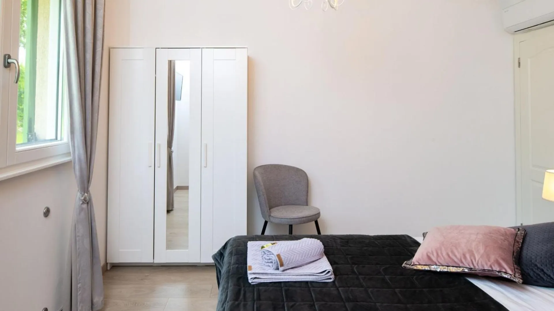 Holiday Home Olea Labin